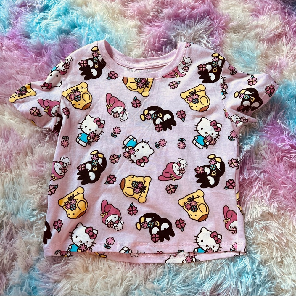 Small Hello Kitty T-Shirt